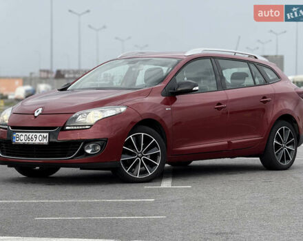Червоний Рено Меган, об'ємом двигуна 1.5 л та пробігом 197 тис. км за 9200 $, фото 4 на Automoto.ua