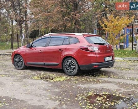 Красный Рено Меган, объемом двигателя 1.5 л и пробегом 295 тыс. км за 6500 $, фото 11 на Automoto.ua