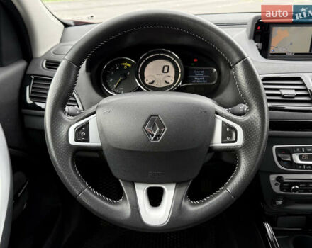 Червоний Рено Меган, об'ємом двигуна 1.5 л та пробігом 197 тис. км за 9200 $, фото 27 на Automoto.ua