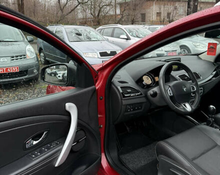 Красный Рено Меган, объемом двигателя 1.5 л и пробегом 219 тыс. км за 8900 $, фото 18 на Automoto.ua