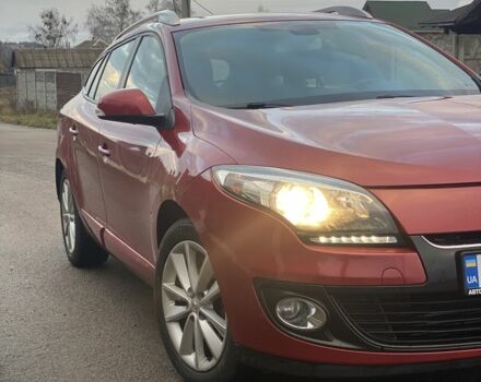 Красный Рено Меган, объемом двигателя 1.5 л и пробегом 285 тыс. км за 7700 $, фото 3 на Automoto.ua