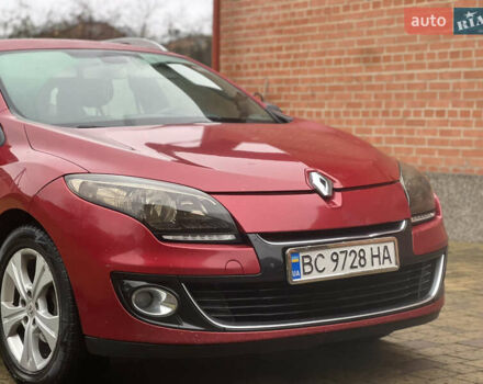 Красный Рено Меган, объемом двигателя 1.46 л и пробегом 220 тыс. км за 6350 $, фото 8 на Automoto.ua