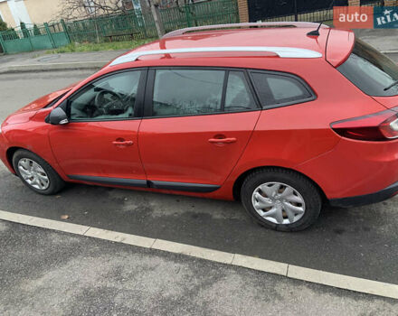 Червоний Рено Меган, об'ємом двигуна 1.46 л та пробігом 250 тис. км за 6800 $, фото 3 на Automoto.ua