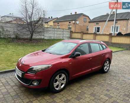 Красный Рено Меган, объемом двигателя 1.46 л и пробегом 220 тыс. км за 6350 $, фото 7 на Automoto.ua