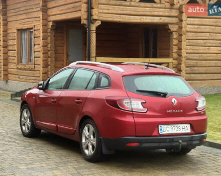 Красный Рено Меган, объемом двигателя 1.46 л и пробегом 220 тыс. км за 6350 $, фото 9 на Automoto.ua
