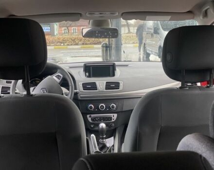 Красный Рено Меган, объемом двигателя 1.5 л и пробегом 285 тыс. км за 7700 $, фото 7 на Automoto.ua