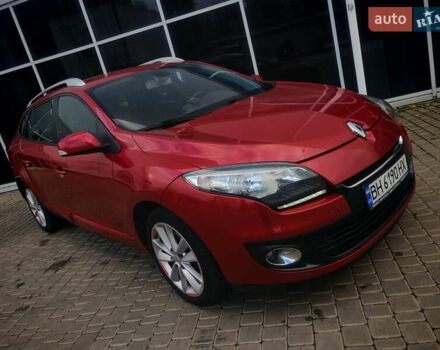 Красный Рено Меган, объемом двигателя 1.5 л и пробегом 244 тыс. км за 7199 $, фото 4 на Automoto.ua