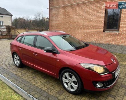 Красный Рено Меган, объемом двигателя 1.46 л и пробегом 220 тыс. км за 6350 $, фото 39 на Automoto.ua