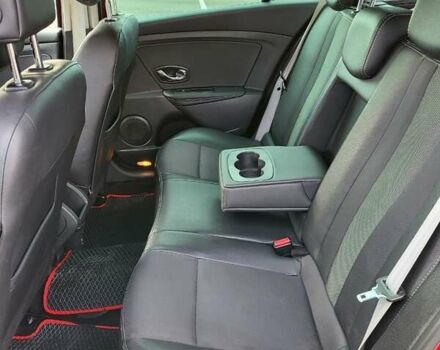 Красный Рено Меган, объемом двигателя 1.46 л и пробегом 307 тыс. км за 8500 $, фото 37 на Automoto.ua