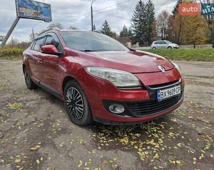 Красный Рено Меган, объемом двигателя 1.5 л и пробегом 295 тыс. км за 6500 $, фото 2 на Automoto.ua