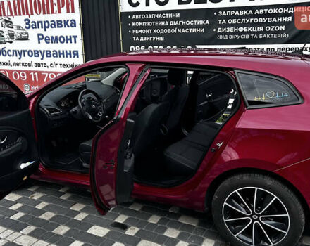 Красный Рено Меган, объемом двигателя 1.46 л и пробегом 263 тыс. км за 8300 $, фото 11 на Automoto.ua