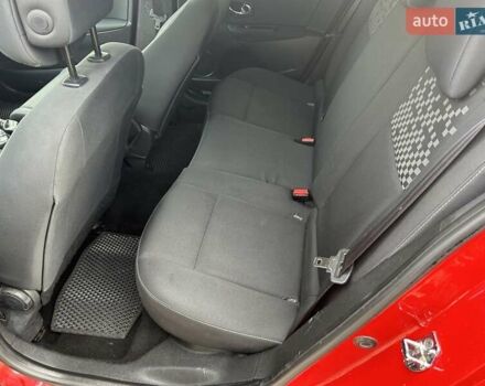 Красный Рено Меган, объемом двигателя 1.46 л и пробегом 224 тыс. км за 7000 $, фото 18 на Automoto.ua