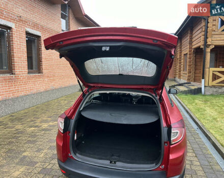 Красный Рено Меган, объемом двигателя 1.46 л и пробегом 220 тыс. км за 6350 $, фото 22 на Automoto.ua