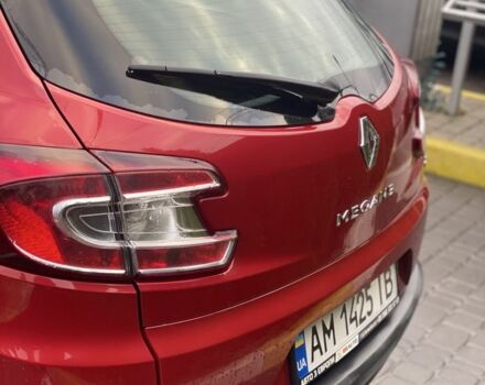 Красный Рено Меган, объемом двигателя 1.5 л и пробегом 285 тыс. км за 7700 $, фото 6 на Automoto.ua