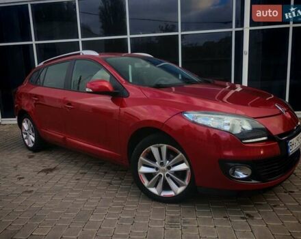 Красный Рено Меган, объемом двигателя 1.5 л и пробегом 244 тыс. км за 7199 $, фото 5 на Automoto.ua