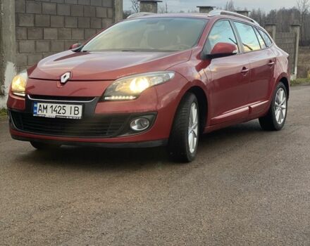 Красный Рено Меган, объемом двигателя 1.5 л и пробегом 285 тыс. км за 7700 $, фото 1 на Automoto.ua