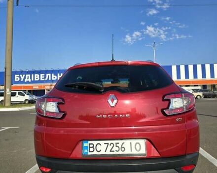 Рено Меган 2013 в Луцке на Automoto.ua Красный Рено Меган, объемом двигателя 1.46 л и пробегом 204 тыс. км за 10000 $, фото 3 на Automoto.ua