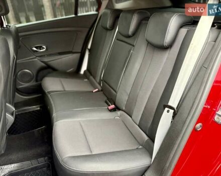 Червоний Рено Меган, об'ємом двигуна 1.46 л та пробігом 248 тис. км за 8350 $, фото 21 на Automoto.ua