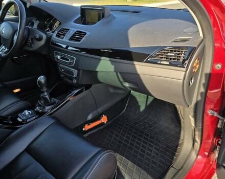 Рено Меган 2013 в Луцке на Automoto.ua Красный Рено Меган, объемом двигателя 1.46 л и пробегом 204 тыс. км за 10000 $, фото 17 на Automoto.ua