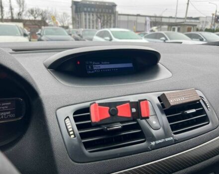 Красный Рено Меган, объемом двигателя 1.5 л и пробегом 212 тыс. км за 8200 $, фото 17 на Automoto.ua