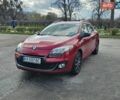 Червоний Рено Меган, об'ємом двигуна 1.46 л та пробігом 200 тис. км за 4800 $, фото 1 на Automoto.ua