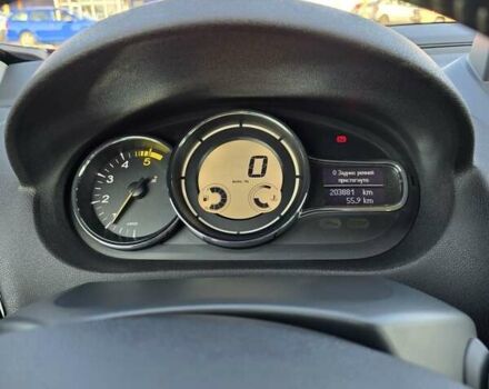 Рено Меган 2013 в Луцке на Automoto.ua Красный Рено Меган, объемом двигателя 1.46 л и пробегом 204 тыс. км за 10000 $, фото 24 на Automoto.ua