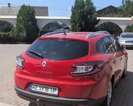 Красный Рено Меган, объемом двигателя 1.46 л и пробегом 187 тыс. км за 9500 $, фото 5 на Automoto.ua