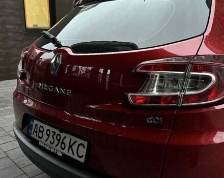 Красный Рено Меган, объемом двигателя 1.5 л и пробегом 257 тыс. км за 8500 $, фото 7 на Automoto.ua