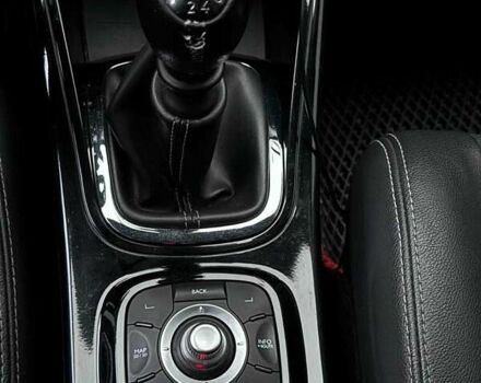 Красный Рено Меган, объемом двигателя 1.5 л и пробегом 257 тыс. км за 8500 $, фото 12 на Automoto.ua