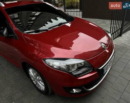 Красный Рено Меган, объемом двигателя 1.5 л и пробегом 257 тыс. км за 8500 $, фото 4 на Automoto.ua