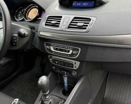 Красный Рено Меган, объемом двигателя 1.5 л и пробегом 165 тыс. км за 7450 $, фото 34 на Automoto.ua