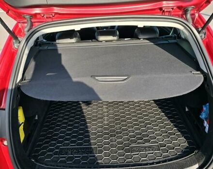 Рено Меган 2013 в Луцке на Automoto.ua Красный Рено Меган, объемом двигателя 1.46 л и пробегом 204 тыс. км за 10000 $, фото 13 на Automoto.ua