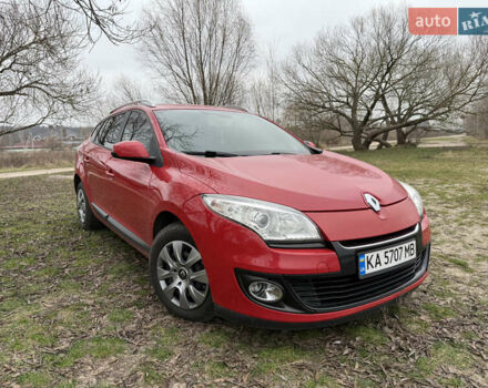 Червоний Рено Меган, об'ємом двигуна 1.46 л та пробігом 183 тис. км за 8900 $, фото 2 на Automoto.ua