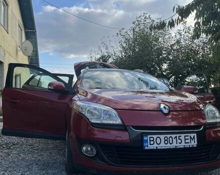 Красный Рено Меган, объемом двигателя 1.5 л и пробегом 291 тыс. км за 7100 $, фото 8 на Automoto.ua