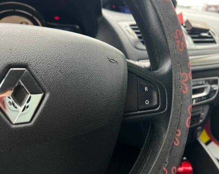 Красный Рено Меган, объемом двигателя 1.5 л и пробегом 212 тыс. км за 8200 $, фото 14 на Automoto.ua