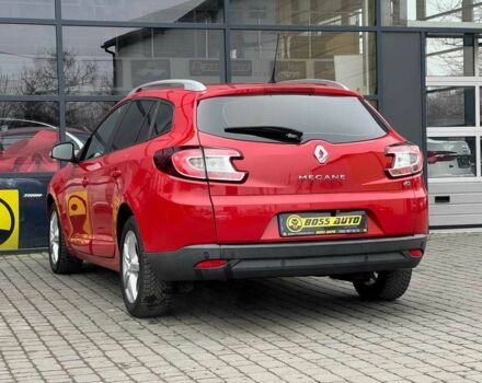 Красный Рено Меган, объемом двигателя 1.5 л и пробегом 212 тыс. км за 8200 $, фото 4 на Automoto.ua
