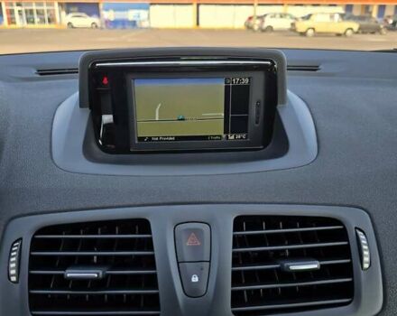 Рено Меган 2013 в Луцке на Automoto.ua Красный Рено Меган, объемом двигателя 1.46 л и пробегом 204 тыс. км за 10000 $, фото 25 на Automoto.ua