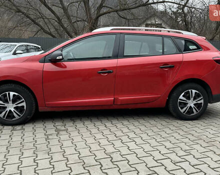 Красный Рено Меган, объемом двигателя 1.5 л и пробегом 250 тыс. км за 8999 $, фото 6 на Automoto.ua