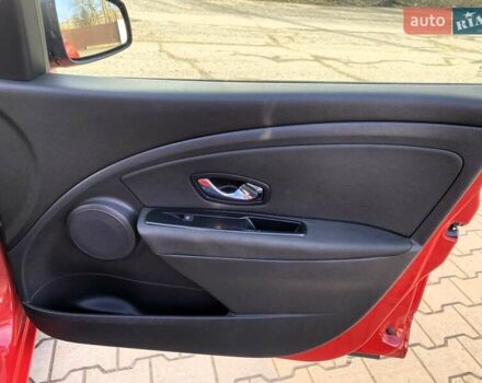 Червоний Рено Меган, об'ємом двигуна 1.5 л та пробігом 161 тис. км за 8650 $, фото 18 на Automoto.ua