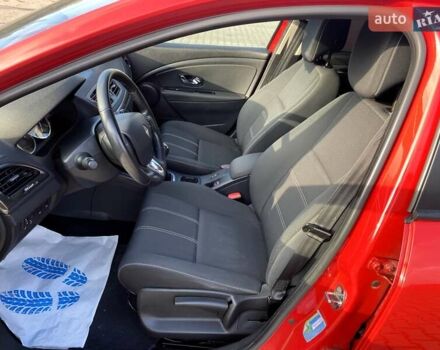 Червоний Рено Меган, об'ємом двигуна 1.5 л та пробігом 161 тис. км за 8650 $, фото 11 на Automoto.ua