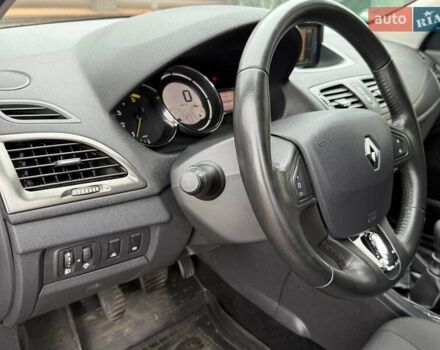 Червоний Рено Меган, об'ємом двигуна 1.5 л та пробігом 160 тис. км за 8800 $, фото 44 на Automoto.ua