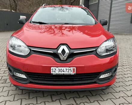 Красный Рено Меган, объемом двигателя 1.5 л и пробегом 250 тыс. км за 8999 $, фото 2 на Automoto.ua