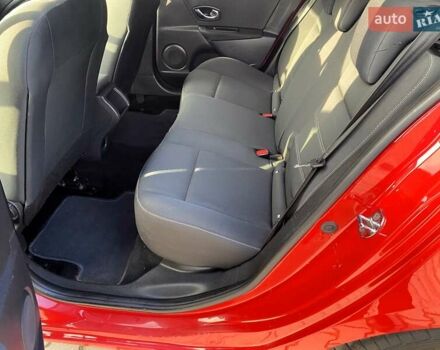 Червоний Рено Меган, об'ємом двигуна 1.5 л та пробігом 161 тис. км за 8650 $, фото 13 на Automoto.ua