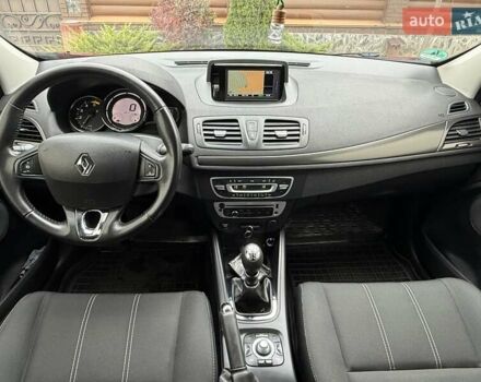 Червоний Рено Меган, об'ємом двигуна 1.5 л та пробігом 160 тис. км за 8800 $, фото 53 на Automoto.ua