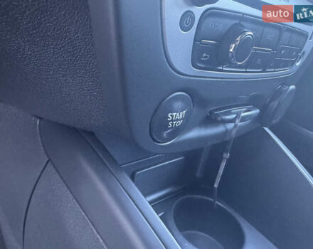 Красный Рено Меган, объемом двигателя 1.5 л и пробегом 250 тыс. км за 8150 $, фото 26 на Automoto.ua