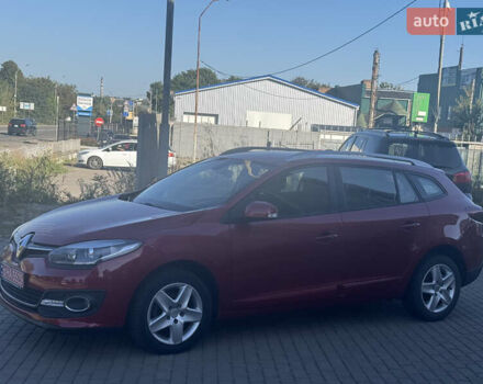 Красный Рено Меган, объемом двигателя 1.5 л и пробегом 250 тыс. км за 8150 $, фото 2 на Automoto.ua