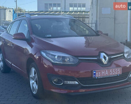Красный Рено Меган, объемом двигателя 1.5 л и пробегом 250 тыс. км за 8150 $, фото 11 на Automoto.ua