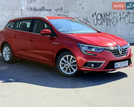 Красный Рено Меган, объемом двигателя 1.2 л и пробегом 130 тыс. км за 10200 $, фото 1 на Automoto.ua