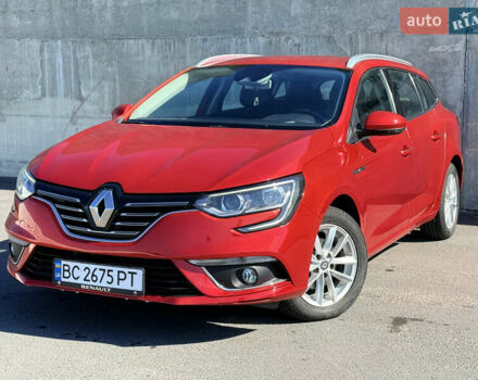 Красный Рено Меган, объемом двигателя 1.2 л и пробегом 130 тыс. км за 10200 $, фото 3 на Automoto.ua