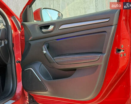 Красный Рено Меган, объемом двигателя 1.2 л и пробегом 130 тыс. км за 10200 $, фото 16 на Automoto.ua